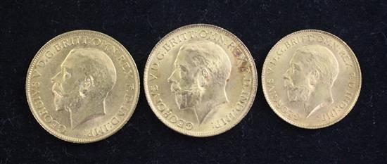 Two George V gold sovereigns, & GV half sovereign